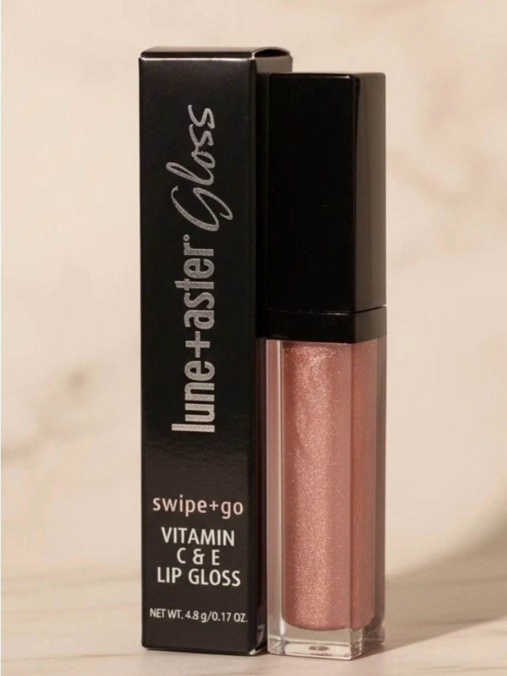 Gloss Swipe+Go Vitamin C & E Lip Gloss